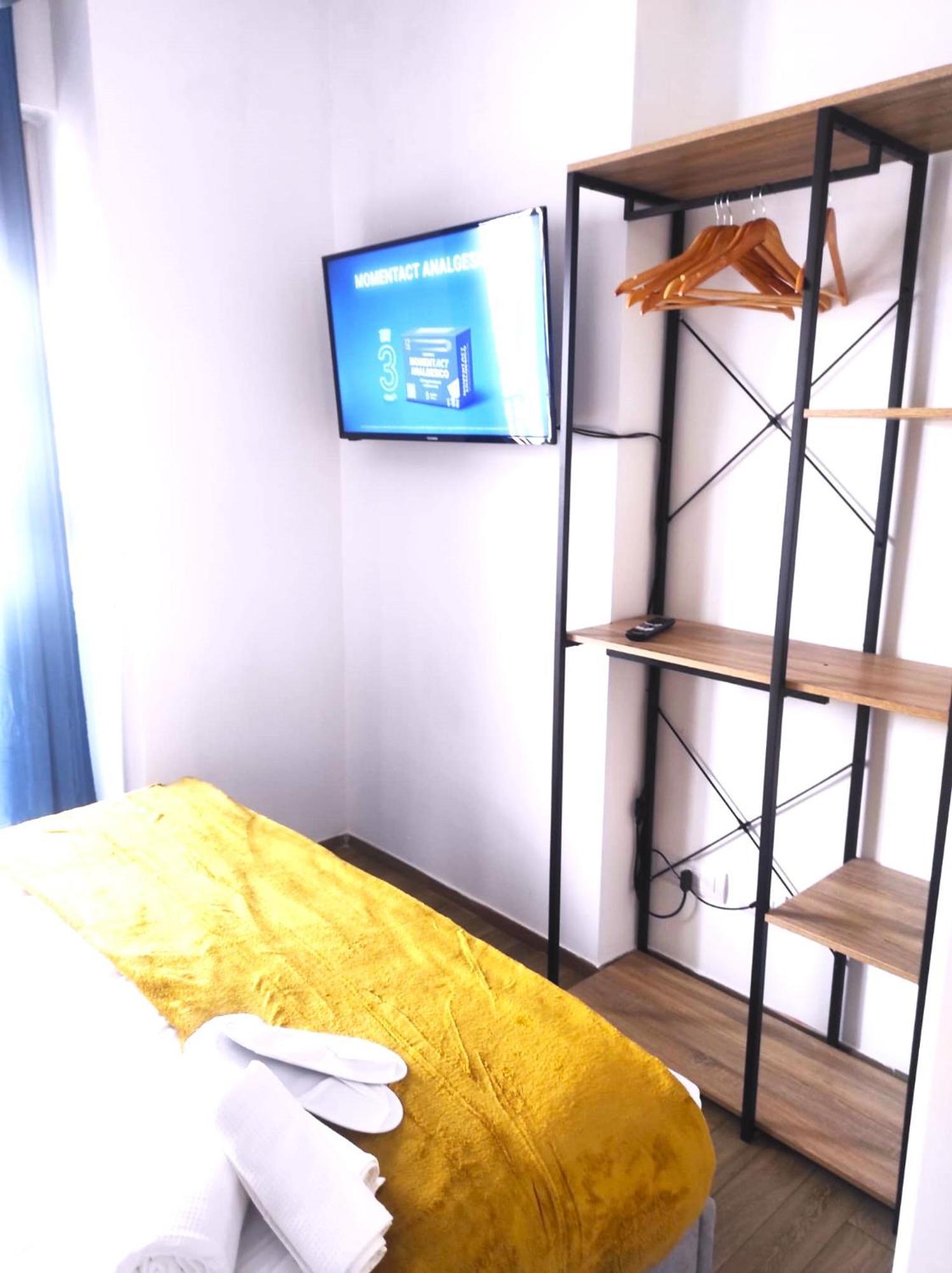 Michelangelo Airport Suite Room Fiumicino Dış mekan fotoğraf